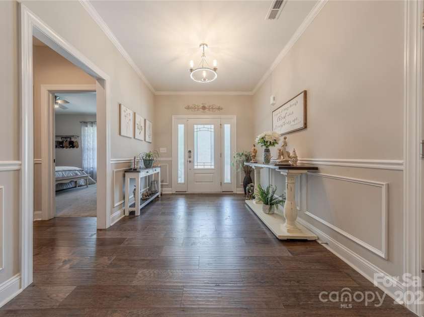 1022 Curling Creek Drive, Indian Trail, NC 28079.  MLS# CAR4255571, YatesRealty ID 24131. Large Entryway