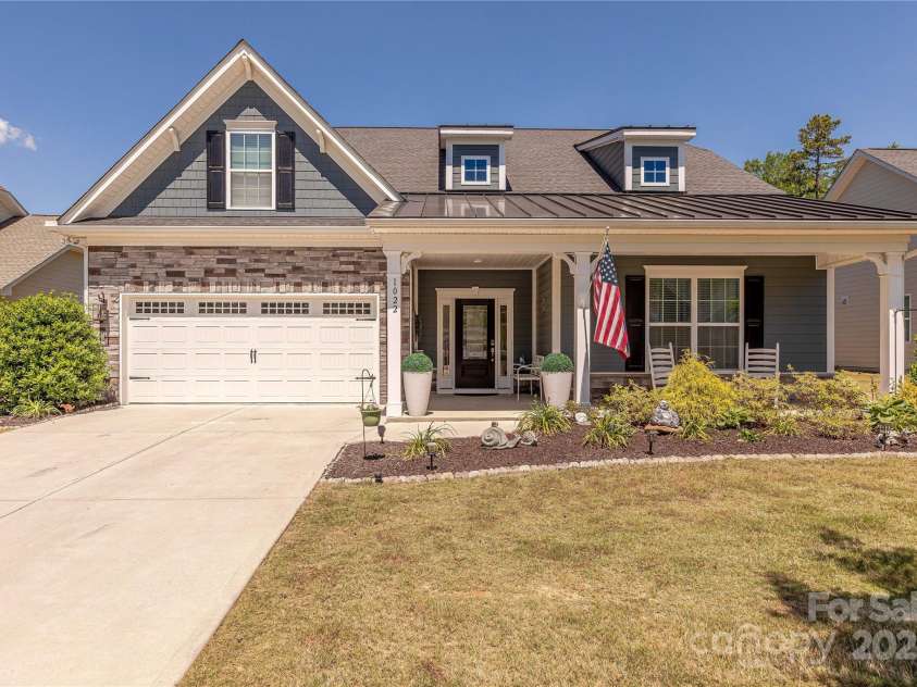 1022 Curling Creek Drive, Indian Trail, NC 28079.  MLS# CAR4255571, YatesRealty ID 24131. Welcome Home