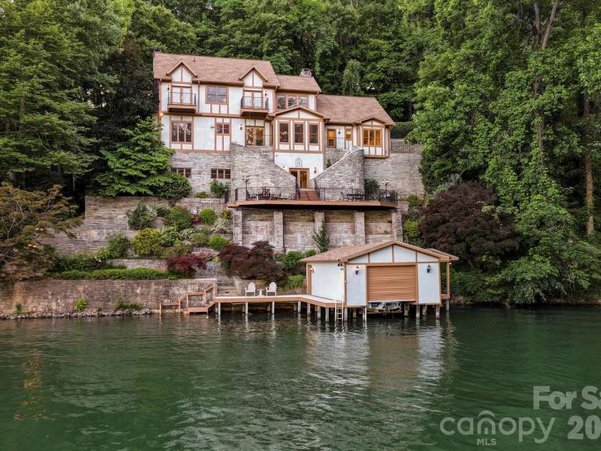 151 Garner Drive, Lake Lure, NC 28746.  MLS# CAR4382445, YatesRealty ID 24131. 
