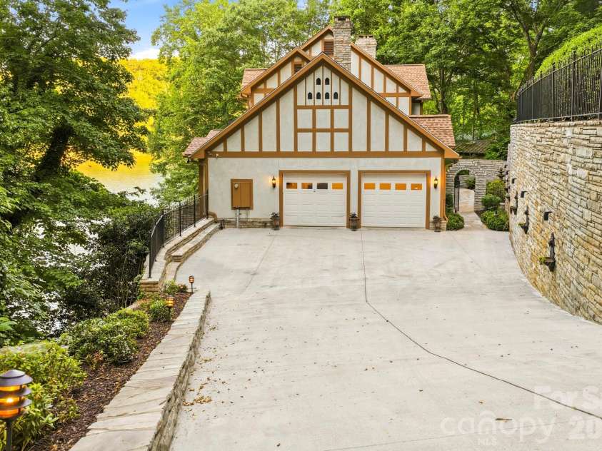 151 Garner Drive, Lake Lure, NC 28746.  MLS# CAR4382445, YatesRealty ID 24131. 