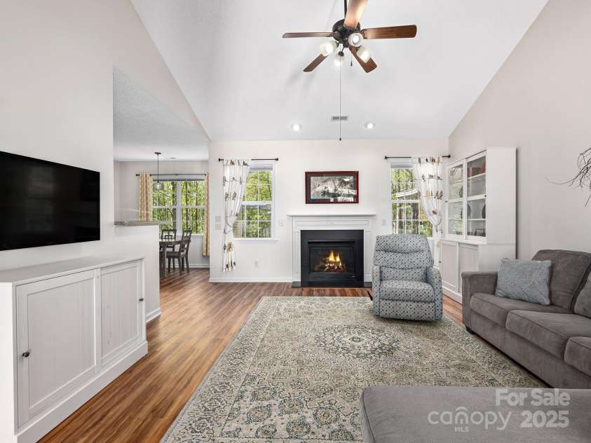 17 Hollow Crest Way, Arden, NC 28704.  MLS# CAR4251025, YatesRealty ID 24132. 