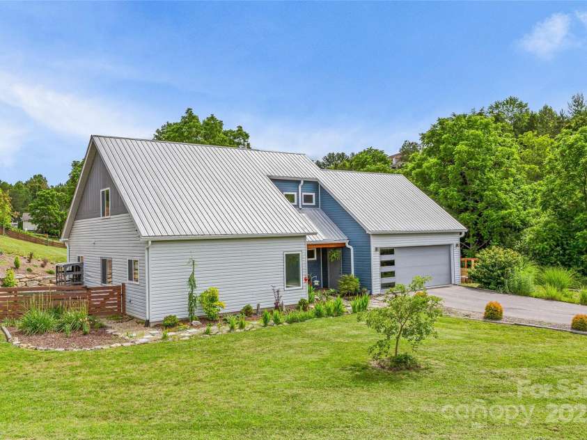 344 Hemlock Springs Trail, Weaverville, NC 28787.  MLS# CAR4271201, YatesRealty ID 24133. 