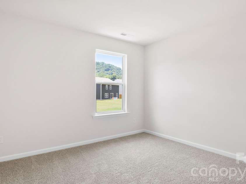 76 Creekwalk Lane, Waynesville, NC 28785.  MLS# CAR4339935, YatesRealty ID 24133. 