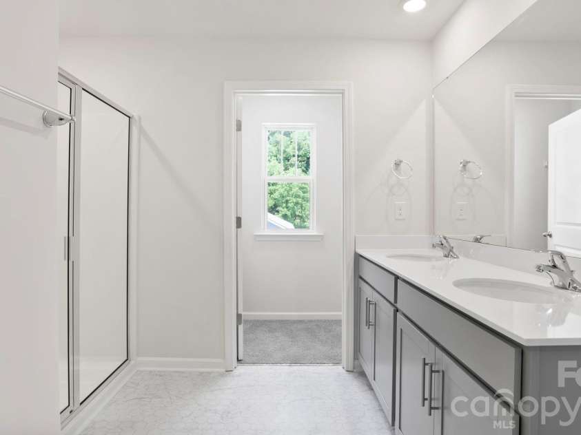 76 Creekwalk Lane, Waynesville, NC 28785.  MLS# CAR4339935, YatesRealty ID 24133. 