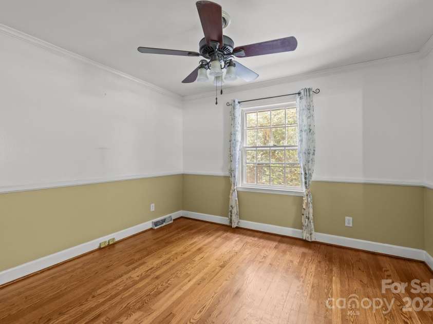 3520 Rea Road, Charlotte, NC 28226.  MLS# CAR4274479, YatesRealty ID 24135. 