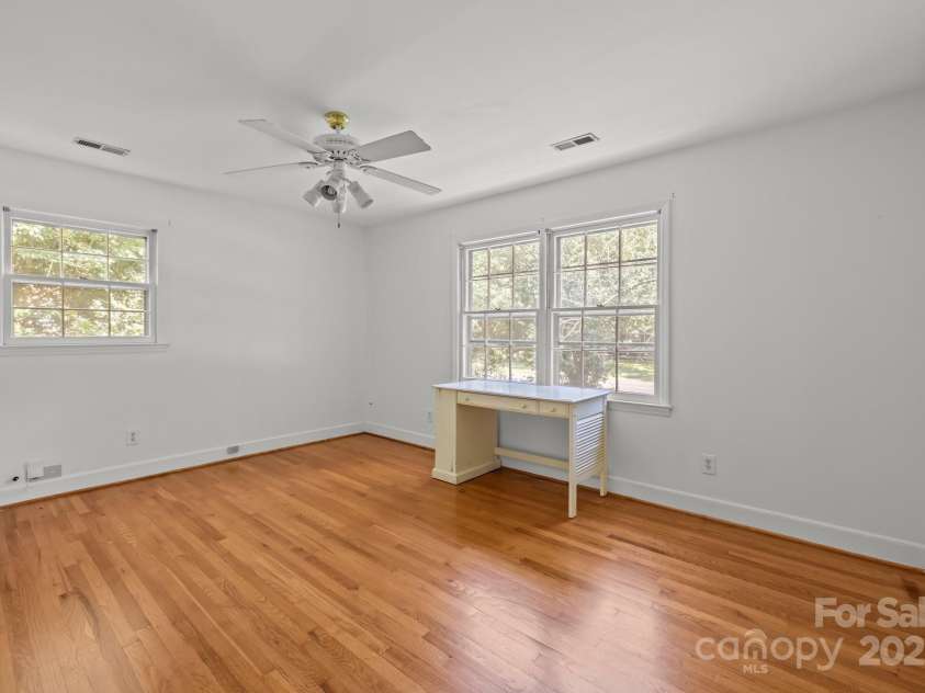 3520 Rea Road, Charlotte, NC 28226.  MLS# CAR4274479, YatesRealty ID 24135. 