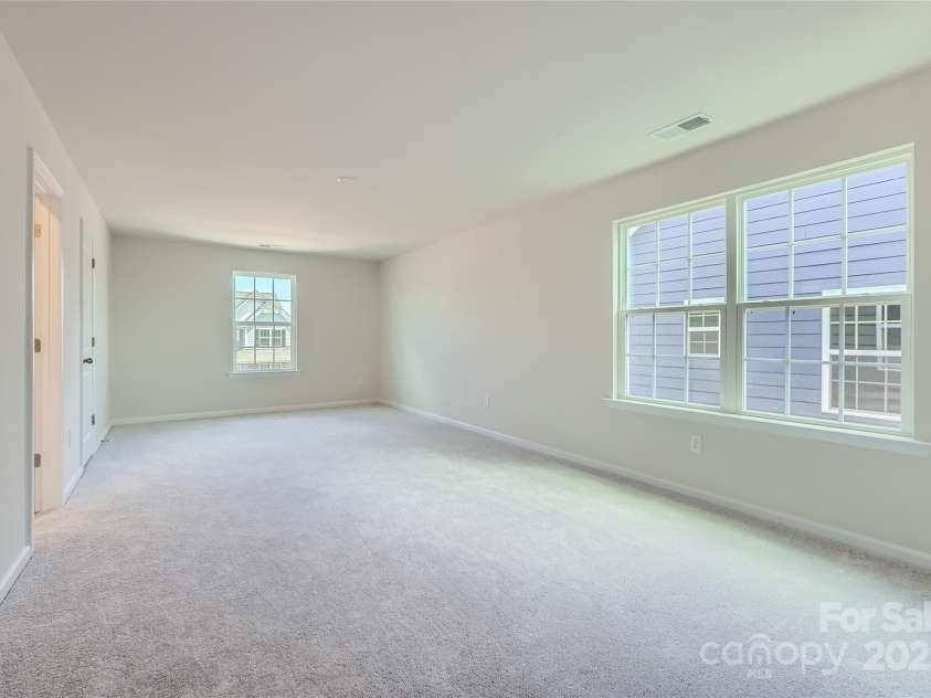 4194 Skyboat Circle, Fort Mill, SC 29715.  MLS# CAR4245182, YatesRealty ID 24137. Bonus Room