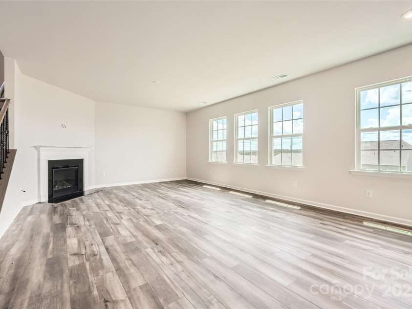 4194 Skyboat Circle, Fort Mill, SC 29715.  MLS# CAR4245182, YatesRealty ID 24137. Living Room