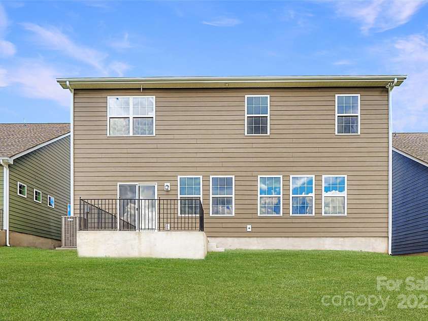 4194 Skyboat Circle, Fort Mill, SC 29715.  MLS# CAR4245182, YatesRealty ID 24137. Rear Exterior