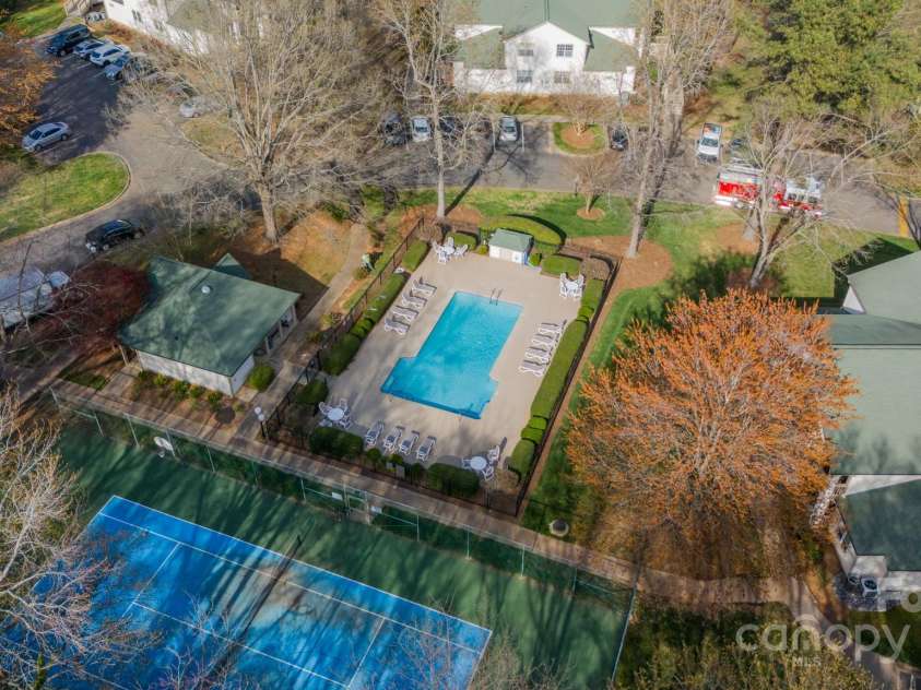 1001 Churchill Downs Court, Charlotte, NC 28211.  MLS# CAR4235260, YatesRealty ID 2414. 