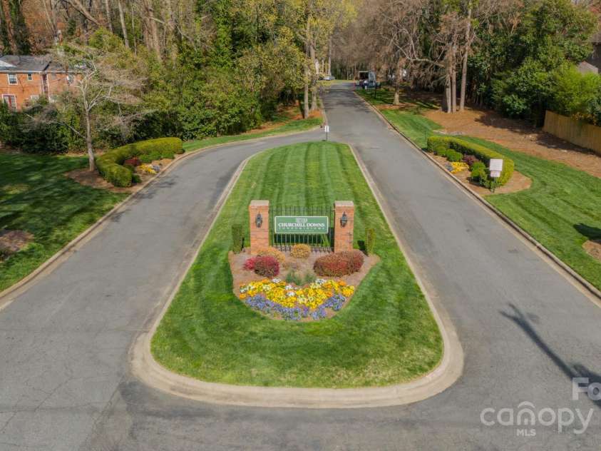 1001 Churchill Downs Court, Charlotte, NC 28211.  MLS# CAR4235260, YatesRealty ID 2414. Entrance to Churchill Downs. Welcome Home