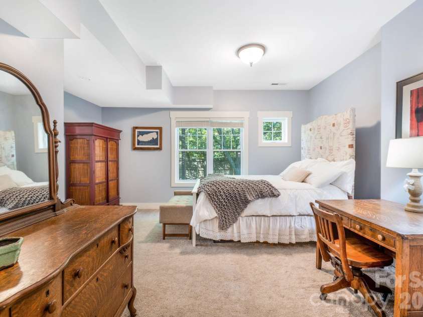 157 Estelle Park Drive, Asheville, NC 28806.  MLS# CAR4376199, YatesRealty ID 24140. 