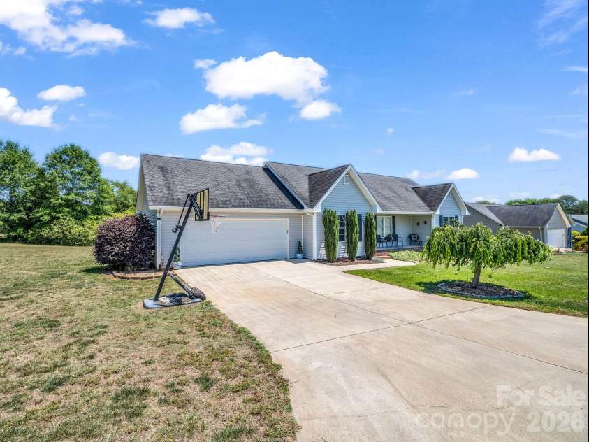 155 Vanity Lane, Ellenboro, NC 28040.  MLS# CAR4383076, YatesRealty ID 24141. 
