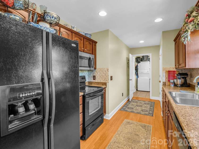 155 Vanity Lane, Ellenboro, NC 28040.  MLS# CAR4383076, YatesRealty ID 24141. Kitchen