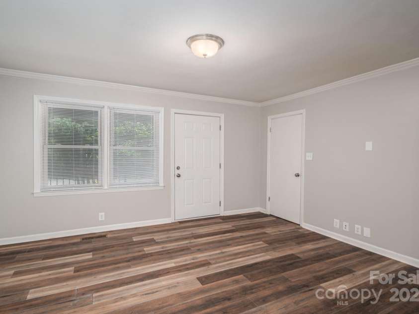 108 Graham Street, Stanley, NC 28164.  MLS# CAR4275414, YatesRealty ID 24142. 