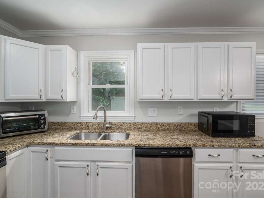 108 Graham Street, Stanley, NC 28164.  MLS# CAR4275414, YatesRealty ID 24142. 