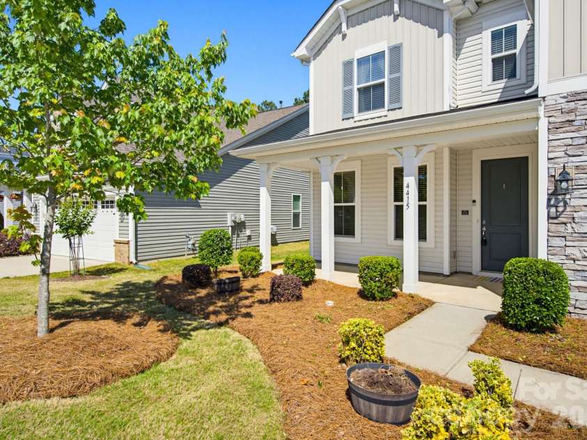 4415 Hunton Dale Road, Concord, NC 28027.  MLS# CAR4372982, YatesRealty ID 24142. 
