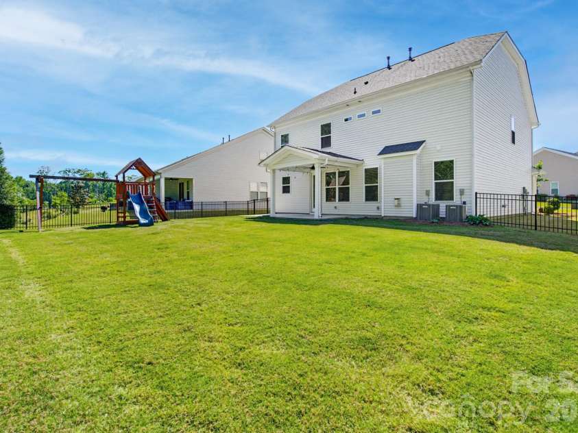 4415 Hunton Dale Road, Concord, NC 28027.  MLS# CAR4372982, YatesRealty ID 24142. 