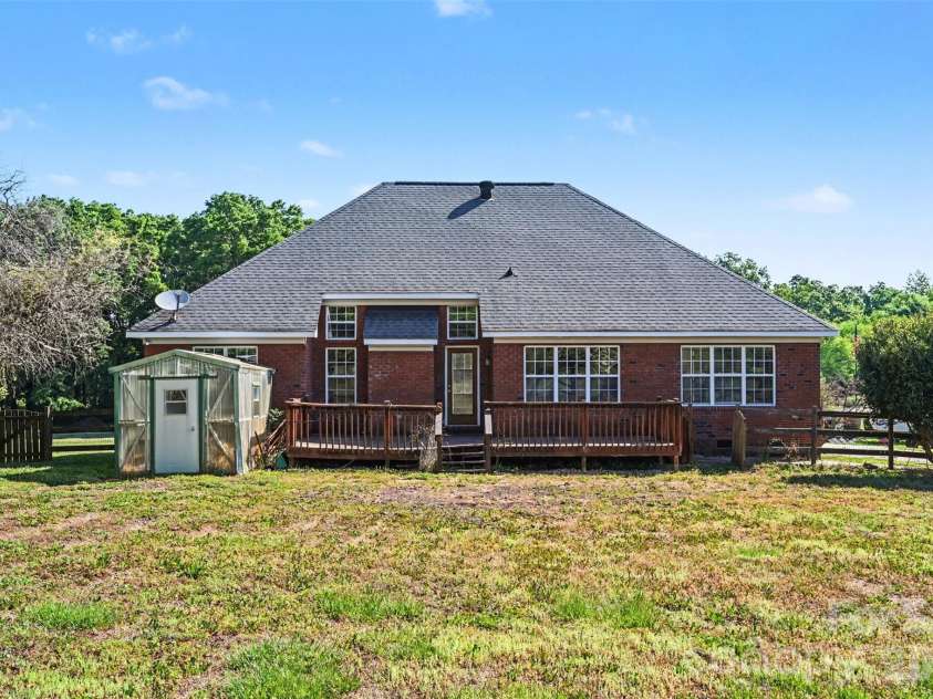 2029 Saye Brook Drive, Monroe, NC 28112.  MLS# CAR4374266, YatesRealty ID 24143. 