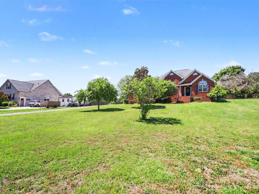 2029 Saye Brook Drive, Monroe, NC 28112.  MLS# CAR4374266, YatesRealty ID 24143. 