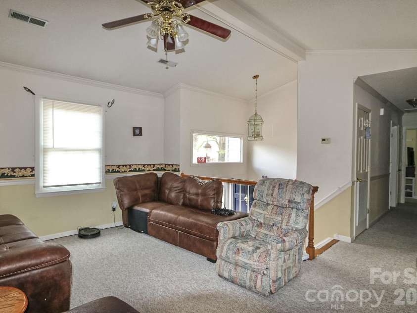 419 Cypress Drive, Reidsville, NC 27320.  MLS# CAR4359865, YatesRealty ID 24144. 
