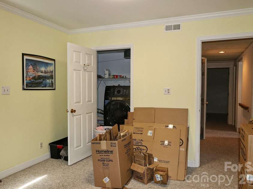 419 Cypress Drive, Reidsville, NC 27320.  MLS# CAR4359865, YatesRealty ID 24144. 