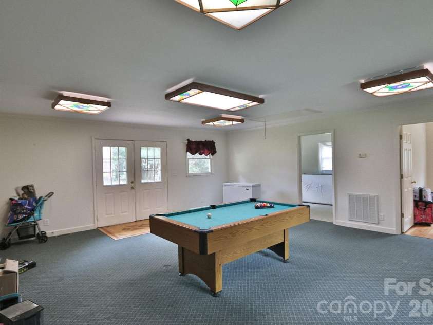 419 Cypress Drive, Reidsville, NC 27320.  MLS# CAR4359865, YatesRealty ID 24144. 