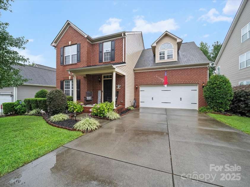 8004 Fountainbrook Drive, Indian Trail, NC 28079.  MLS# CAR4287908, YatesRealty ID 24146. 