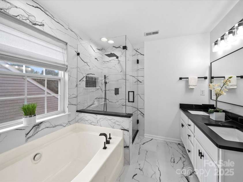 8004 Fountainbrook Drive, Indian Trail, NC 28079.  MLS# CAR4287908, YatesRealty ID 24146. Primary Reno'd Bath