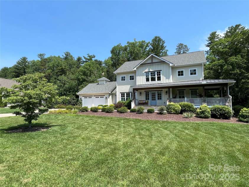 74 Shipman Parkway, Flat Rock, NC 28731.  MLS# CAR4274988, YatesRealty ID 24148. 