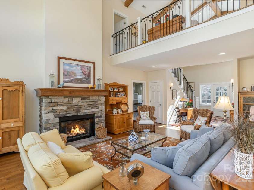 74 Shipman Parkway, Flat Rock, NC 28731.  MLS# CAR4274988, YatesRealty ID 24148. 