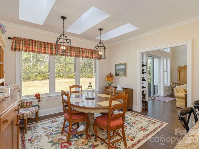 74 Shipman Parkway, Flat Rock, NC 28731.  MLS# CAR4274988, YatesRealty ID 24148. 