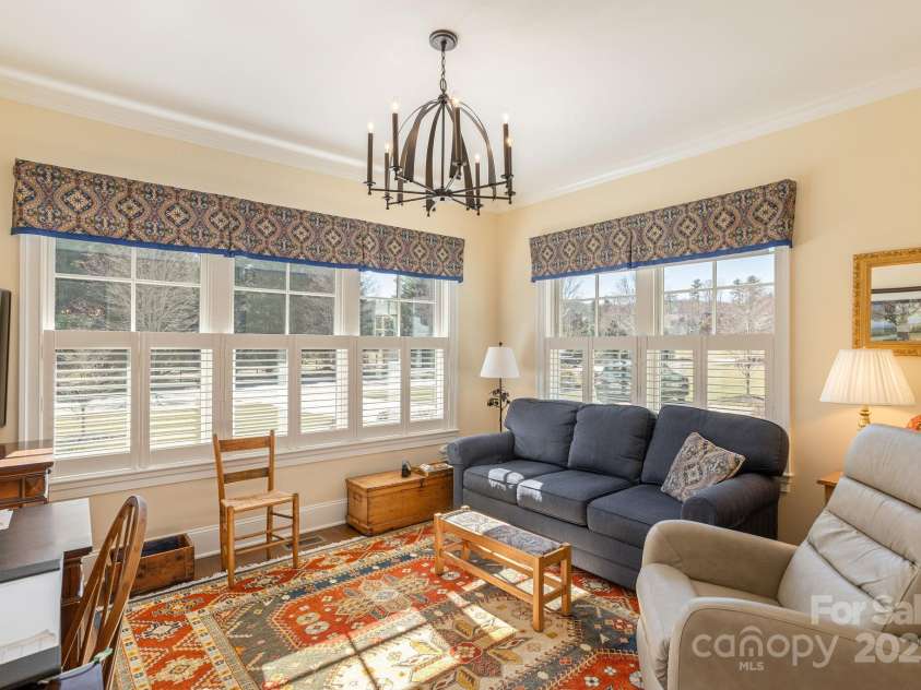 74 Shipman Parkway, Flat Rock, NC 28731.  MLS# CAR4274988, YatesRealty ID 24148. 