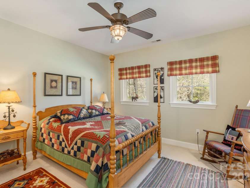 74 Shipman Parkway, Flat Rock, NC 28731.  MLS# CAR4274988, YatesRealty ID 24148. 