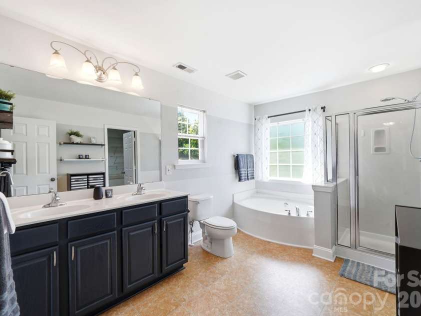 7815 Kuck Road, Mint Hill, NC 28227.  MLS# CAR4380520, YatesRealty ID 24149. 