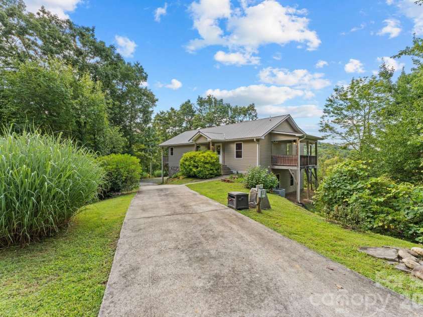 1268 Coon Creek Road, Franklin, NC 28734.  MLS# CAR4351679, YatesRealty ID 2415. 
