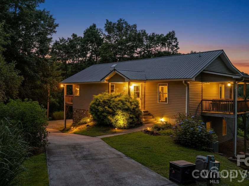 1268 Coon Creek Road, Franklin, NC 28734.  MLS# CAR4351679, YatesRealty ID 2415. Virtually Staged