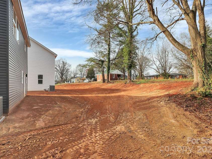 2751 Bradford Street, Gastonia, NC 28052.  MLS# CAR4228812, YatesRealty ID 2415. 