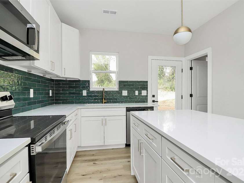 2751 Bradford Street, Gastonia, NC 28052.  MLS# CAR4228812, YatesRealty ID 2415. 