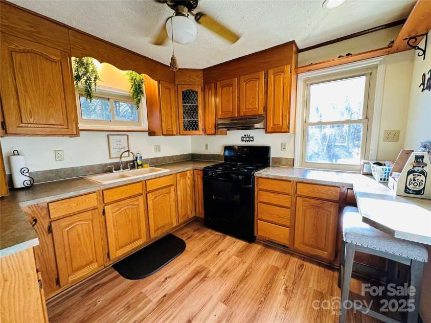 5983 Bollinger Loop, Morganton, NC 28655.  MLS# CAR4211596, YatesRealty ID 2415. 