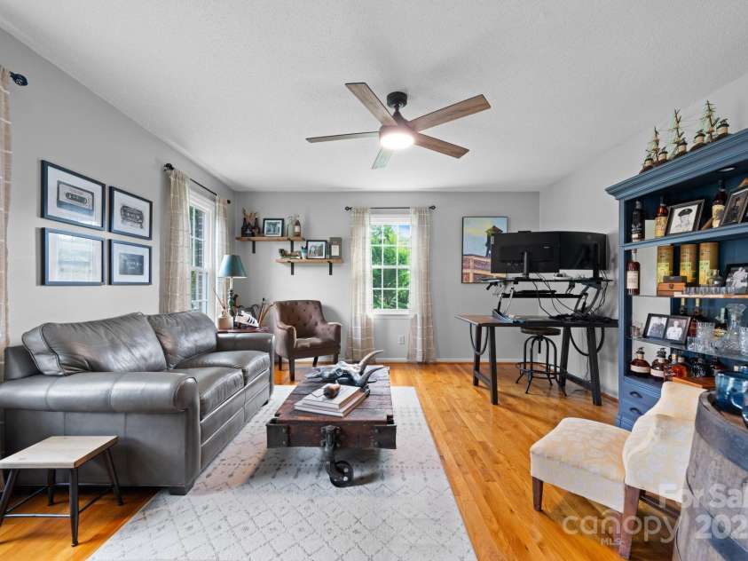 302 Redwood Place, Lenoir, NC 28645.  MLS# CAR4311544, YatesRealty ID 24150. 