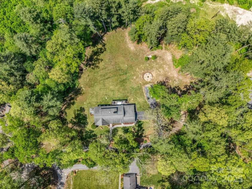 1351 Chanteloup Drive, Hendersonville, NC 28739.  MLS# CAR4250000, YatesRealty ID 24151. Aerial view