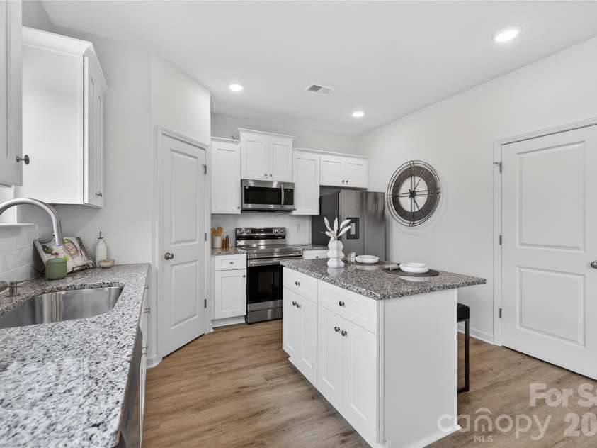336 Field Drive, Troutman, NC 28166.  MLS# CAR4372549, YatesRealty ID 24151. Representation