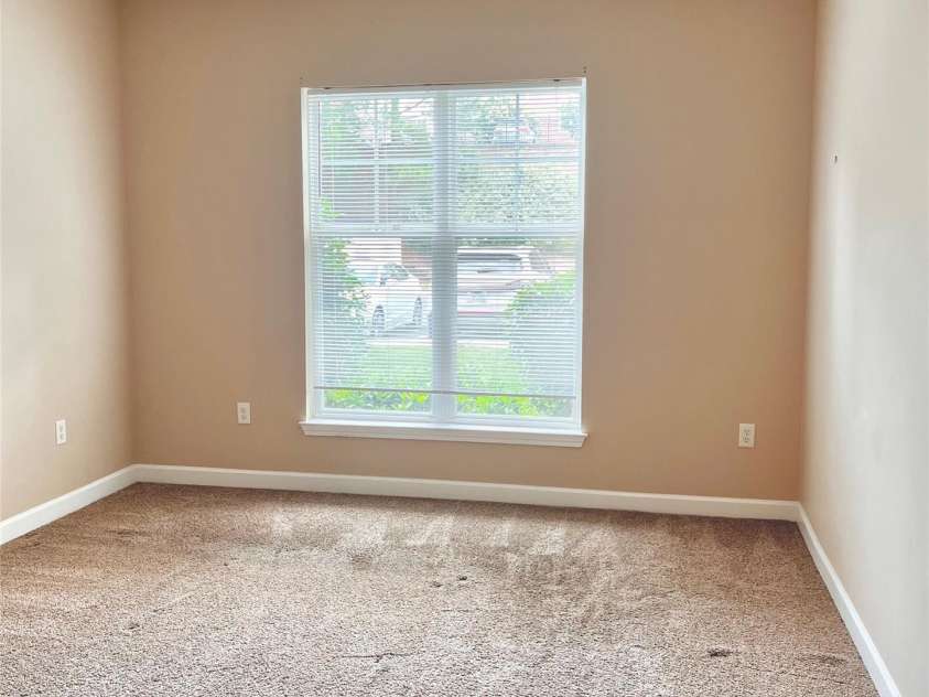 11264 Hyde Pointe Court, Charlotte, NC 28262.  MLS# CAR4190943, YatesRealty ID 24154. 