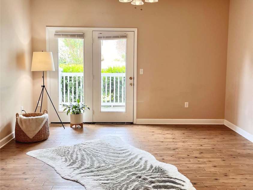 11264 Hyde Pointe Court, Charlotte, NC 28262.  MLS# CAR4190943, YatesRealty ID 24154. Open Living Room