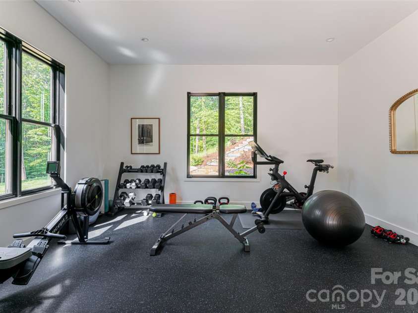 27 Tommy Ray Ridge, Weaverville, NC 28787.  MLS# CAR4378532, YatesRealty ID 24156. 