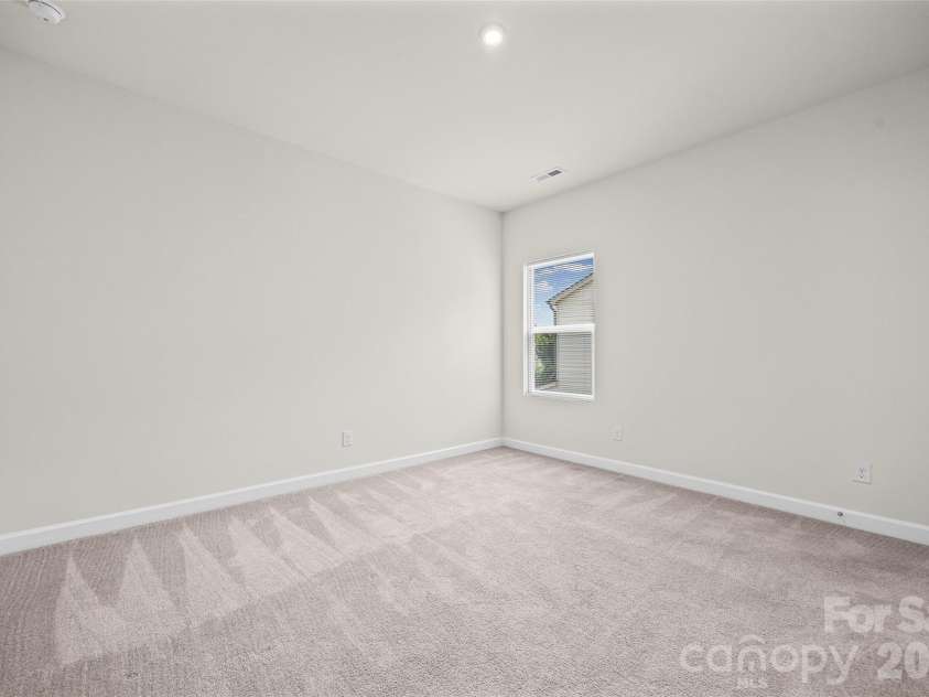 4523 Collingham Drive, Charlotte, NC 28273.  MLS# CAR4403738, YatesRealty ID 24157. 