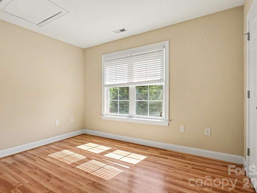 14 Halyn Lane, Arden, NC 28704.  MLS# CAR4383832, YatesRealty ID 24158. 
