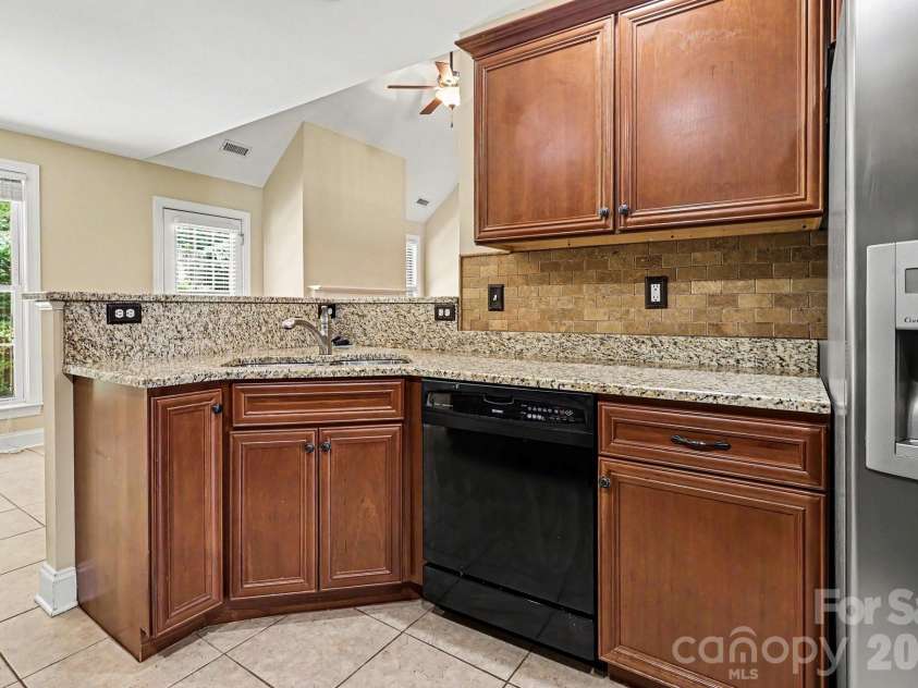 14 Halyn Lane, Arden, NC 28704.  MLS# CAR4383832, YatesRealty ID 24158. 