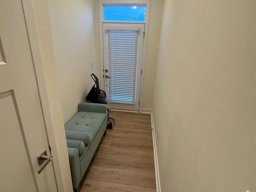 4920 Old Pineville Road, Charlotte, NC 28217.  MLS# CAR4278100, YatesRealty ID 24158. 